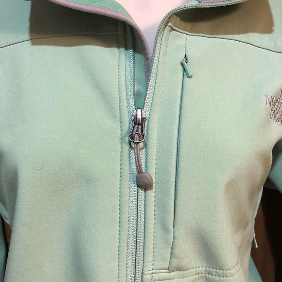 COPY - The North Face Lime Green Jacket - Picture 2 of 3